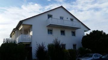 Helle 2,5 Zimmer DG-Wohnung mit Balkon in Ergoldsbach zu verkaufen