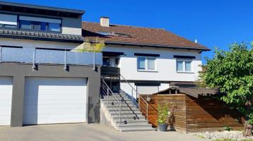 Renovierungsbedürftige Maisonette Wohnung in Niedereschach