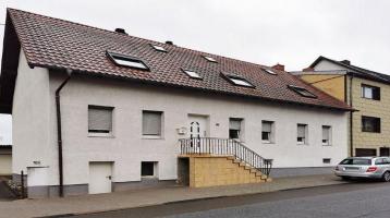 Wellesweiler: Investitionsobjekt - Mehrfamilienhaus mit 4 Wohnungen + Studio, gepflegter Zustung