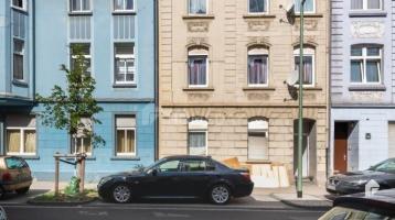Komplett vermietetes MFH mit 4 Wohnungen in Duisburg OT Mittelmeiderich