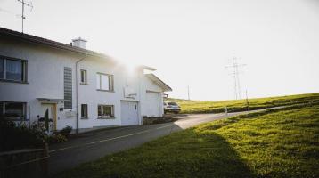 Zweifamilienhaus als Doppelhaushälfte mit Garage in Hebborn