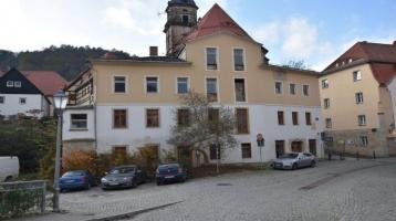Mehrfamilienhaus mit Gewerbe im Herzen von Königstein