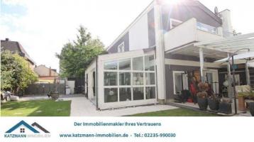 Modernes 1-2 Familienhaus mit 2 Terrassen u. Balkon in ruhiger Wohnlage zu verkaufen!