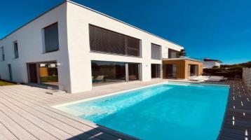 Luxus pur: HighTech Villa in Toplage - Wohnen, wie andere Urlaub machen