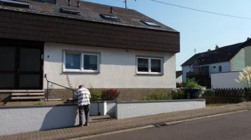 Provisionsfreie 3-Zimmer-Wohnung mit grosser Terrasse und Garten frei nach Vereinbarung