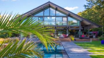 Smart Home Villa mit Pools und Sauna