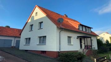 Gepflegtes Ein- bis Zweifamilienhaus mit Nebengebäude und großem Grundstück in Moringen!
