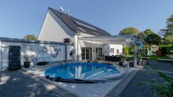 Exklusives Einfamilienhaus mit Pool & Sauna in beliebter Lage von Lünen