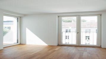 BESICHTIGUNG! SA/SO RUF 0172-3261193, 7 Zimmer Wohnung im hochwertigen Neubau - hohe Räune - Terrasse - Fußbodenheizung - Sauna - Lift - 2 Balkone...