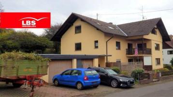 ***3- Familienhaus in ansprechen Hanglage von Schotten-Wingershausen - 2 Wohnungen bezugsfrei ****