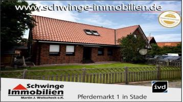 SCHWINGE IMMOBILIEN Stade: Wohnhaus am Lühedeich mit 2 Wohneinheiten zu verkaufen.