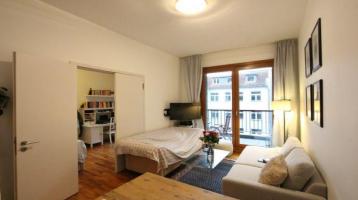 Luxuriöse 2-Zimmer-Wohnung mit großem Süd-Balkon in Berliner Bestlage