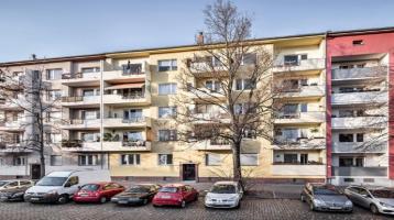 Investition mit Aussicht: vermietete Altbauwohnung mit Balkon in Berlin-Gesundbrunnen