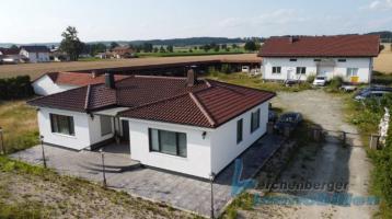 Immobilien Lerchenberger: Bungalow mit Werkstatt und Nebengebäuden in Gergweis/Osterhofen