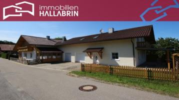 Ideal für 2 Familien - 2 Wohnhäuser mit 2 Garagen und großem Grundstück Nähe Bad Birnbach
