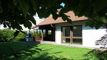 Freistehendes Einfamilienhaus in ruhiger Lage in Dietersheim