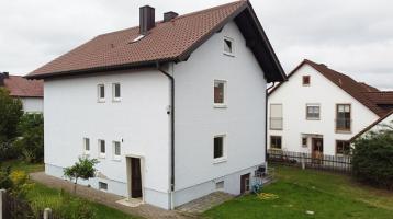 2-Fam.-Wohnhaus mit Nebengebäude in Zeitlarn/Neuhof