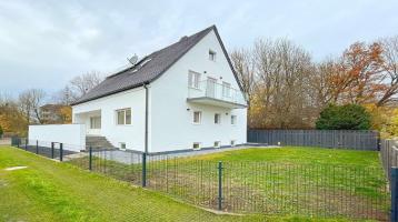 Provisionsfrei: Freistehendes Haus mit Charme, komplett neu renoviert, ruhige Lage nahe Amperauen