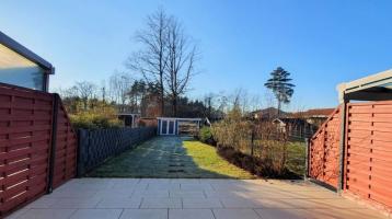 Bamberg - Ost | Ehemaliges NATO Gelände | Reihenmittelhaus unterkellert + Garten mit Gartenhaus + 2 Stellplätze