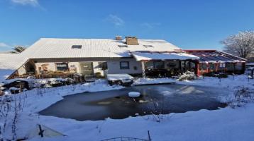 Viel Platz für Hobby und Familie!! Gepflegtes Einfamilienhaus mit ELW in Teisnach