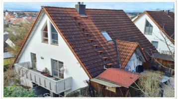 Großzügige Familienwohnung mit Hauscharakter in schönster Lage von Welden bei Augsburg